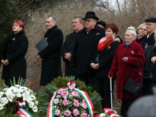 Március 15. - Ünnepség és koszorúzás a '48-as emlékműnél - fotó: Sándor Judit