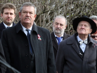 Március 15. - Ünnepség és koszorúzás a '48-as emlékműnél - fotó: Sándor Judit