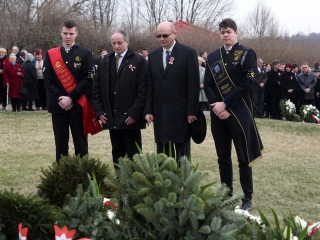 Március 15. - Ünnepség és koszorúzás a '48-as emlékműnél - fotó: Sándor Judit