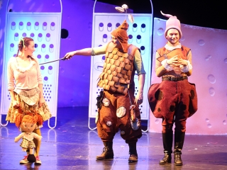 Sajtkirály a Bartókban - fotó: Sándor Judit