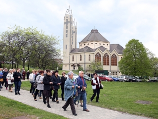 Nagypénteki keresztút - fotó: Sándor Judit