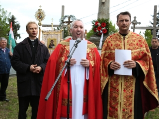 Nagypénteki keresztút - fotó: Sándor Judit