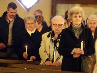 Nagyszombati szentmise - fotó: Sándor Judit