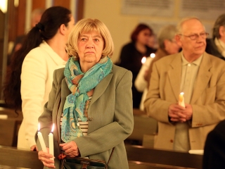 Nagyszombati szentmise - fotó: Sándor Judit