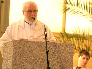 Nagyszombati szentmise - fotó: Sándor Judit