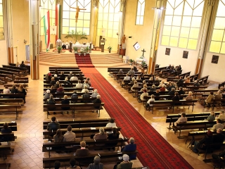 Nagyszombati szentmise - fotó: Sándor Judit