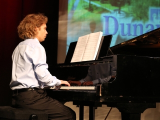 Dunaújváros Díszpolgára - Díjátadó a Bartókban - fotó: Sándor Judit