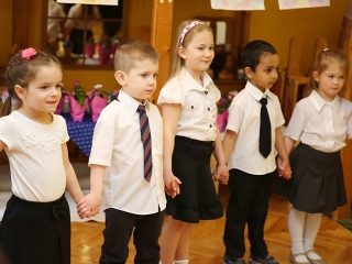 Anyák napja az Aranyalma oviban - fotó: Sándor Judit