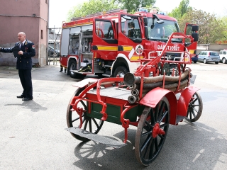 Megújult a tűzoltóállomás, megjött az új tűzoltókocsi - fotó: Sándor Judit