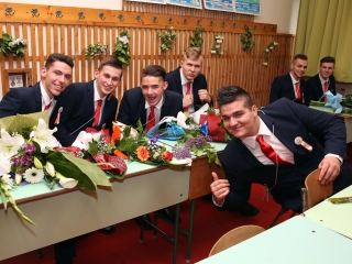 Dunaferr iskola ballagás (2017) - fotó: Sándor Judit