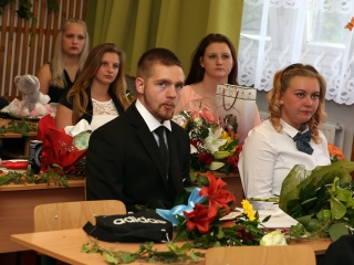 Dunaferr iskola ballagás (2017) - fotó: Sándor Judit