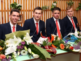 Dunaferr iskola ballagás (2017) - fotó: Sándor Judit