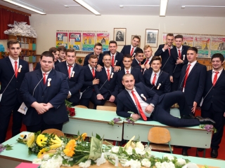 Dunaferr iskola ballagás (2017) - fotó: Sándor Judit