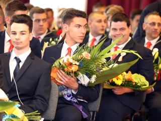 Dunaferr iskola ballagás (2017) - fotó: Sándor Judit