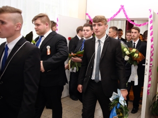 Dunaferr iskola ballagás (2017) - fotó: Sándor Judit