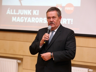 Lakossági fórum a "C" szárnyban - fotó: Sándor Judit