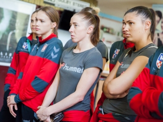 Újraélesztési rekord - A bartókosok és a kézis lányok is beszálltak - fotó: Ónodi Zoltán