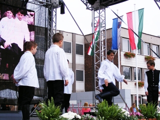 Miénkittatér – ünnepi online webgaléria - fotó: 