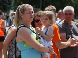 Olimpiai lángfutás a városban - fotó: Sándor Judit