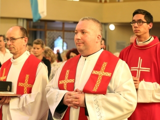 Bérmálás a Krisztus Király Templomban - fotó: Sándor Judit