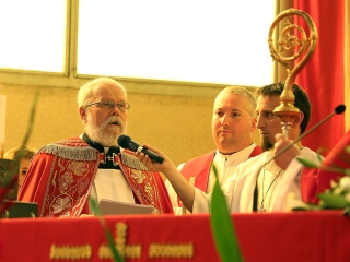 Bérmálás a Krisztus Király Templomban - fotó: Sándor Judit