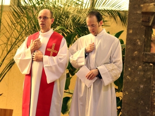 Bérmálás a Krisztus Király Templomban - fotó: Sándor Judit