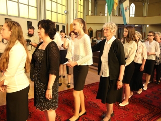 Bérmálás a Krisztus Király Templomban - fotó: Sándor Judit