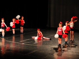 Spartan Cheerleaders gála a Bartókban - fotó: Ónodi Zoltán