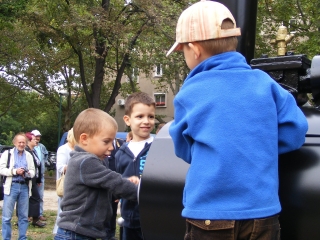 Megújult Muki - és új gazdái birtokba is vették! - fotó: 