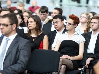 Diplomaosztó az egyetemen (2017) - fotó: Sándor Judit