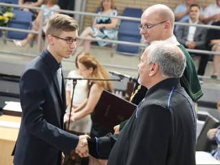 Diplomaosztó az egyetemen (2017) - fotó: Sándor Judit