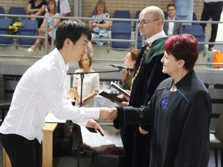 Diplomaosztó az egyetemen (2017) - fotó: Sándor Judit