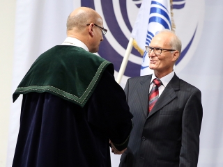 Diplomaosztó az egyetemen (2017) - fotó: Sándor Judit