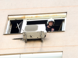 Lakástűz a Római körúton - fotó: Sándor Judit