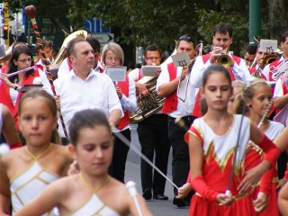 Augusztális 2014 - zenével, tánccal, köszöntőkkel, esővel - fotó: 