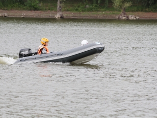 Készülnek a gyerekek a motorcsónak vb-re - fotó: 