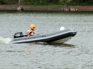 Készülnek a gyerekek a motorcsónak vb-re - fotó: 