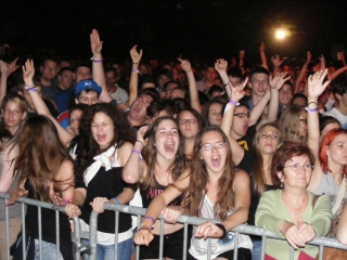 DUDIK-képtár: keresd magad! - fotó: 