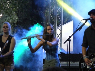 DUDIK-képtár: keresd magad! - fotó: 