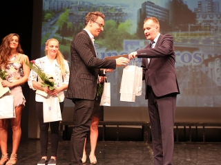 Polgármesteri félévértékelő a Bartókban - fotó: Sándor Judit