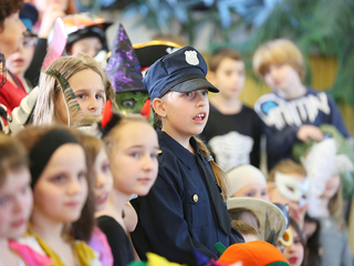 Farsangoltak az Arany iskolások - fotó: Ónodi Zoltán