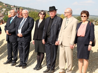 Szoboravatás Pákozdon - fotó: Sándor Judit