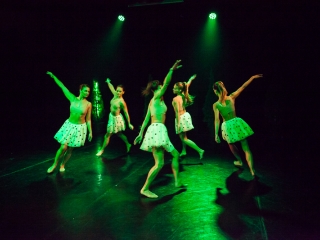 Négy Évszak, Falka - Évadnyitó premier a Bartókban - fotó: 