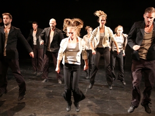 Négy Évszak, Falka - Évadnyitó premier a Bartókban - fotó: 