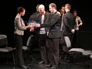 Négy Évszak, Falka - Évadnyitó premier a Bartókban - fotó: 