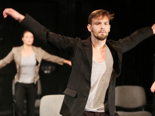 Négy Évszak, Falka - Évadnyitó premier a Bartókban - fotó: 