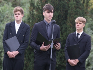 Koszorúzás a Nemzeti Gyásznapon - fotó: Sándor Judit