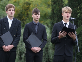 Koszorúzás a Nemzeti Gyásznapon - fotó: Sándor Judit