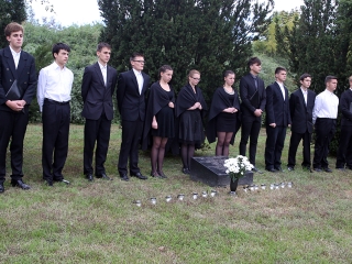 Koszorúzás a Nemzeti Gyásznapon - fotó: Sándor Judit