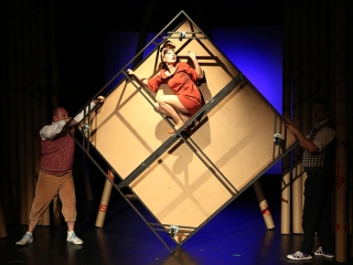 Mikrokozmosz - Premier a Bartókban - fotó: Sándor Judit